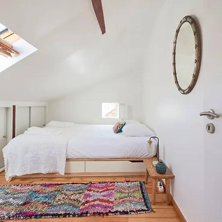 Appartamento Central, Comfy And Light-filled Apt, By Timecooler *