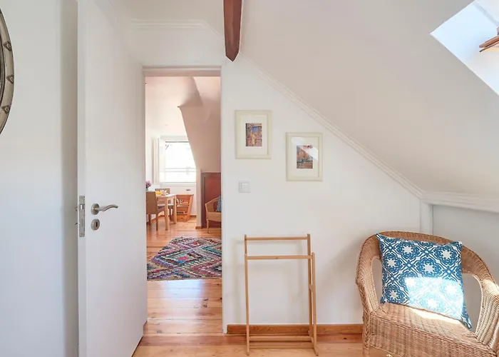 公寓 Central, Comfy And Light-filled Apt, By Timecooler