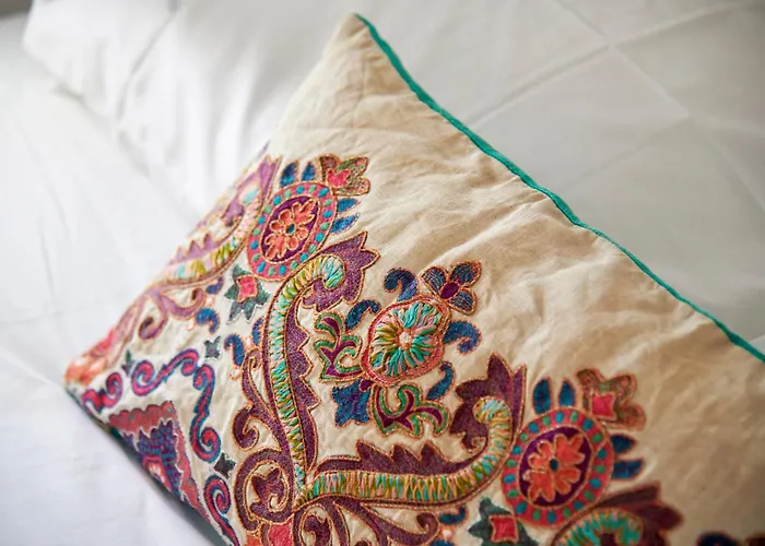 Central, Comfy And Light-filled Apt, By Timecooler * Lisboa