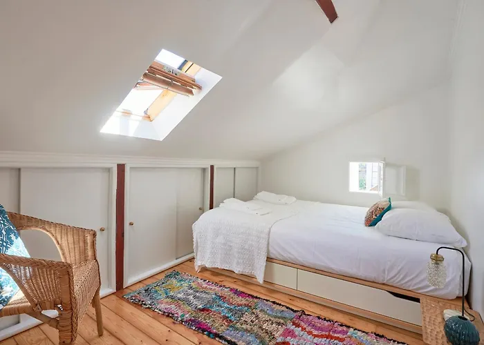 Central, Comfy And Light-filled Apt, By Timecooler * Lisboa