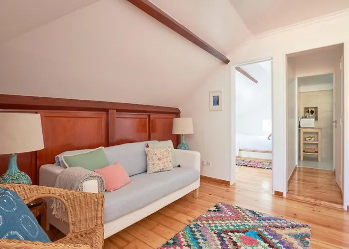 Central, Comfy And Light-filled Apt, By Timecooler Διαμέρισμα